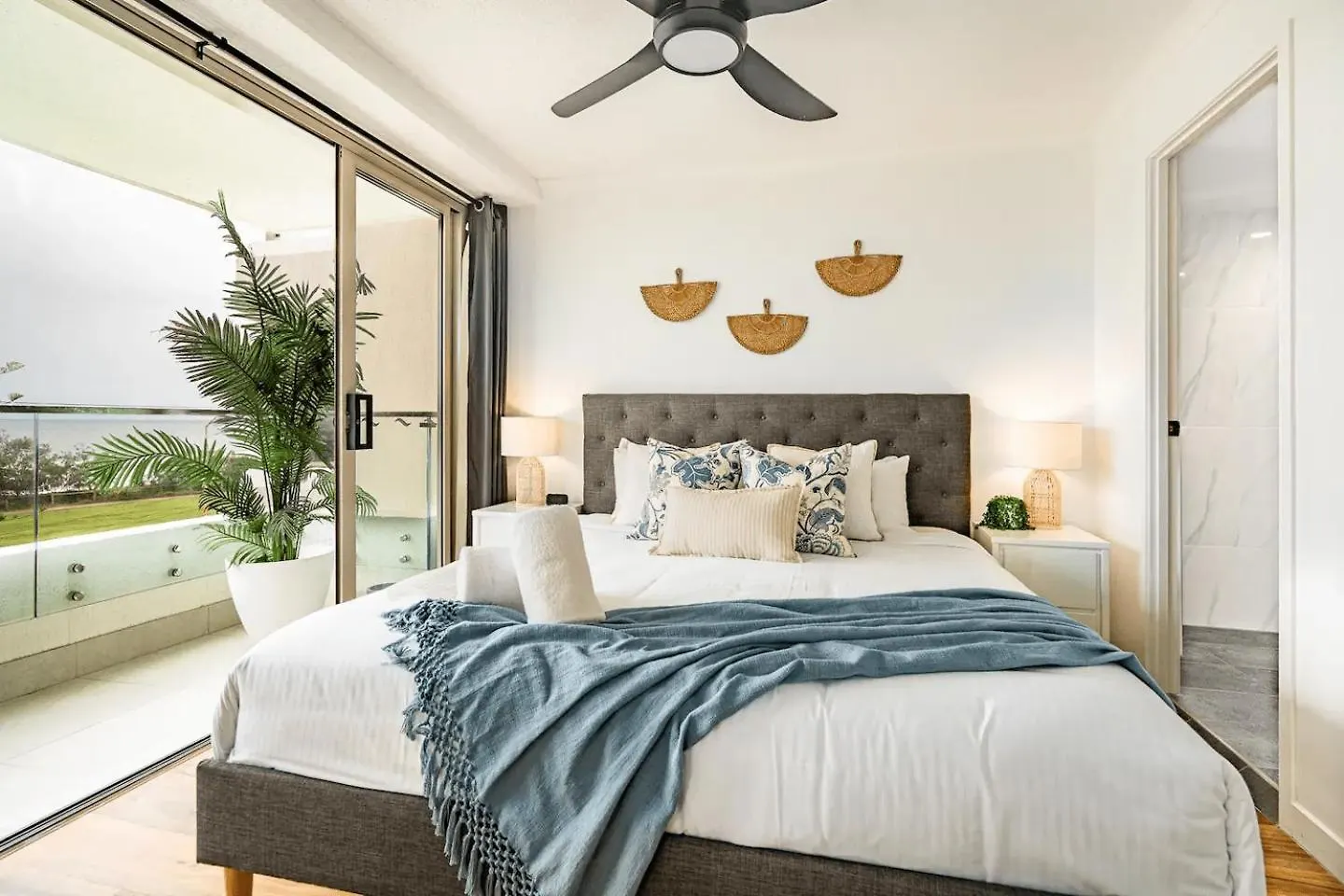 Shara Stunning Ocean Views And Modern Comfort Александра-Хедленд Апартаменты
