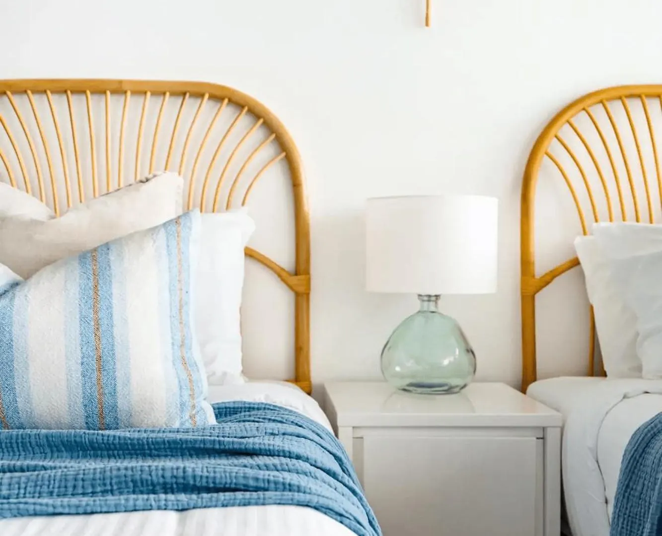 Апартаменты Shara Stunning Ocean Views And Modern Comfort Александра-Хедленд